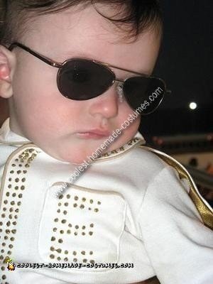 Disfraz casero de bebé Elvis
